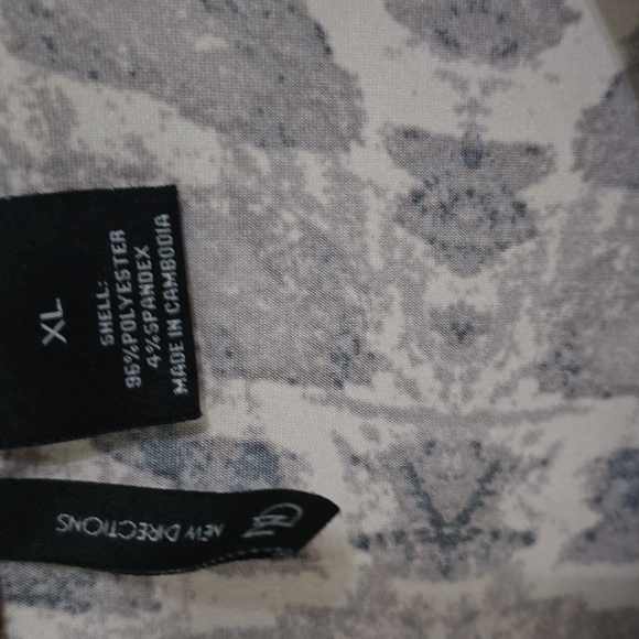 New Directions Brown and Cream Graphic 3/4 Sleeve Blouse - Picture 2 of 4